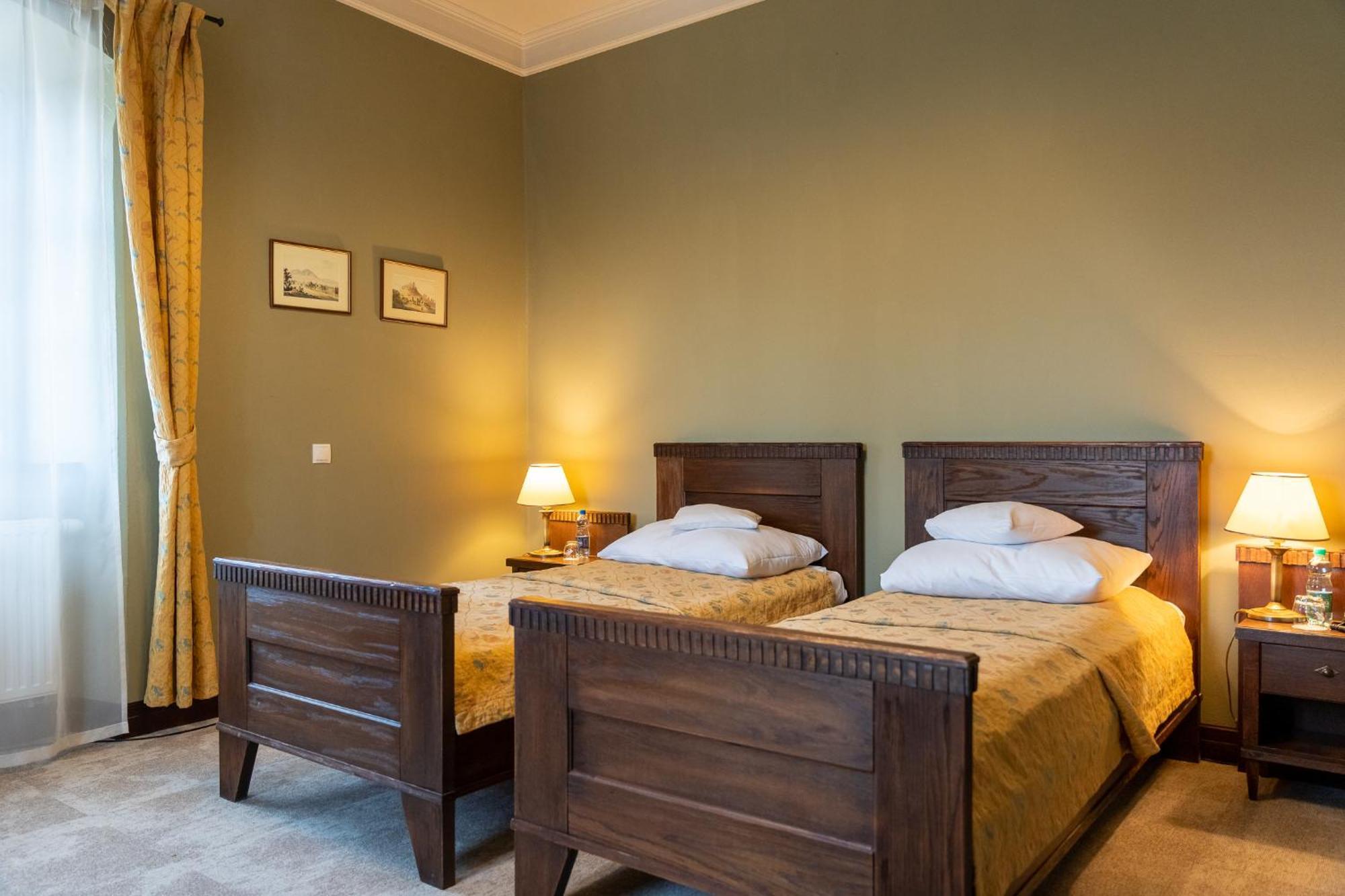 Palac Wojanow Room photo
