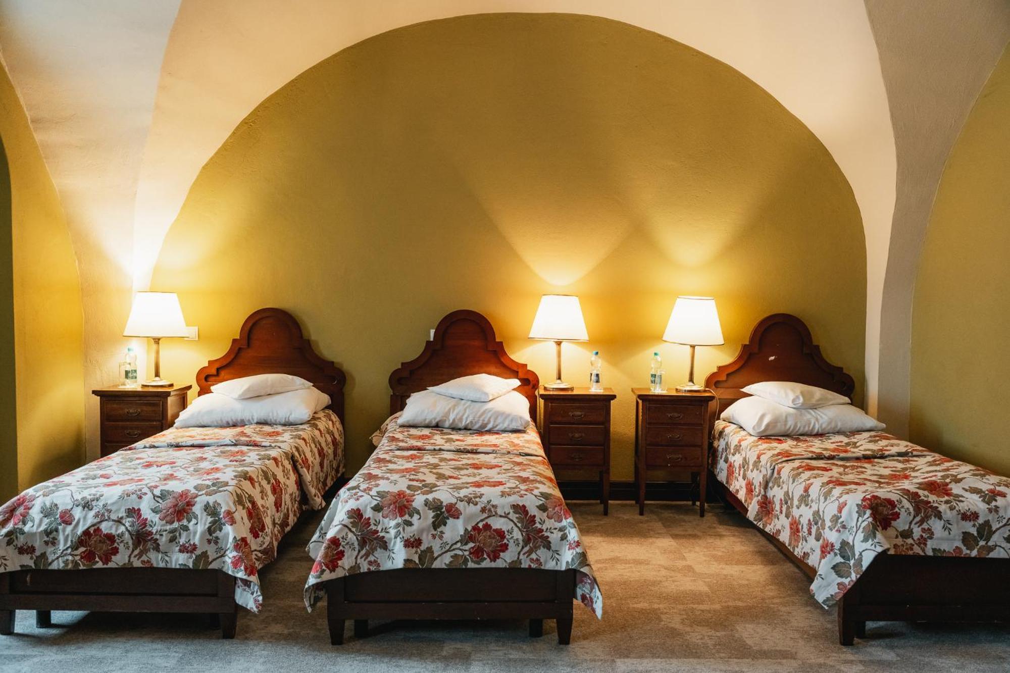 Palac Wojanow Room photo