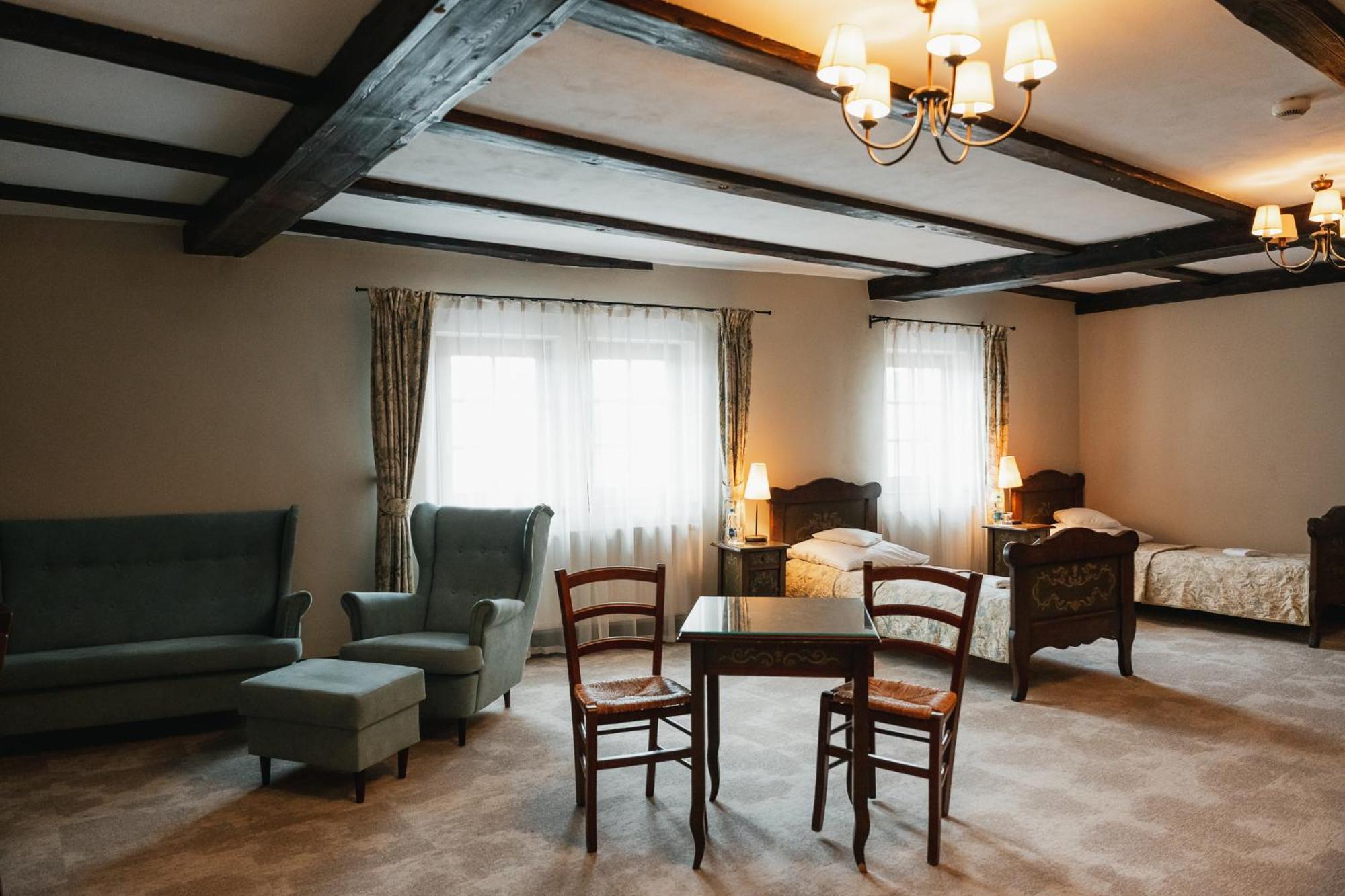 Palac Wojanow Room photo