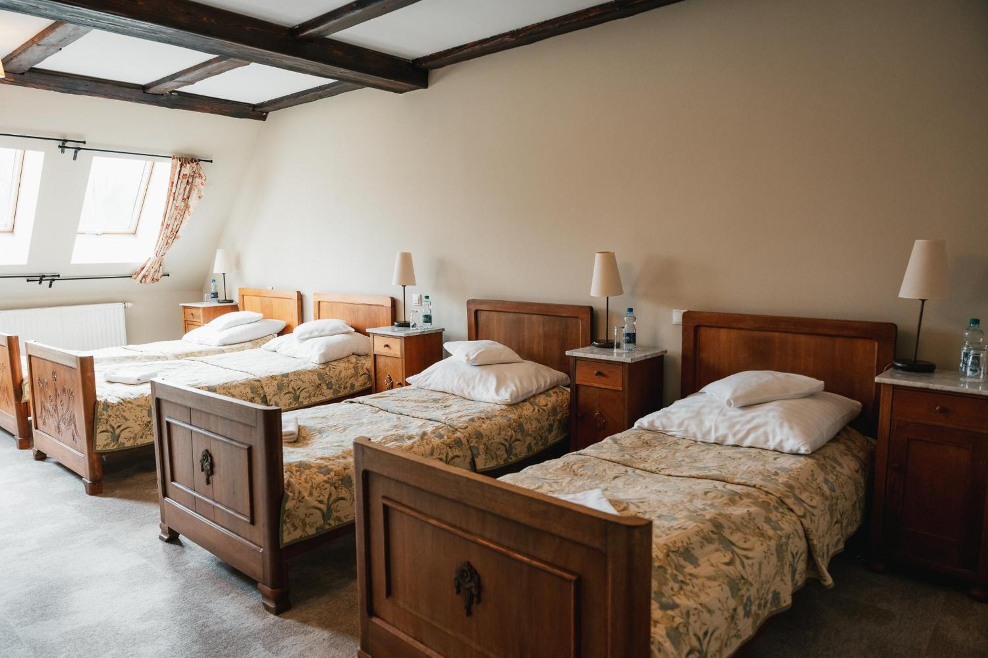 Palac Wojanow Room photo